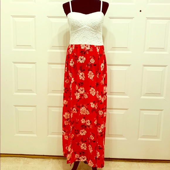 Candie's Dresses & Skirts - NWT Candie’s Floral Maxi Dress Size Medium